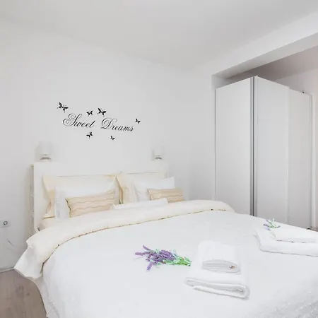 Lana * سوبيتار