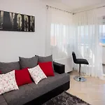 Apartment Lana *